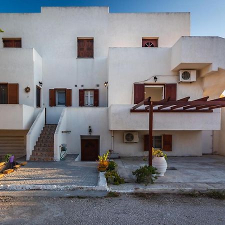 Kleo΄S Appartment Adamantas  Екстериор снимка